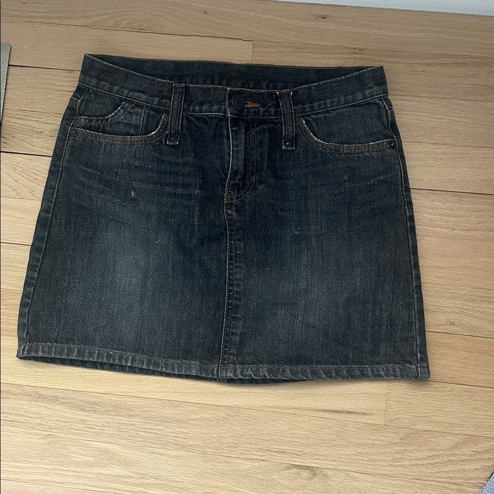 GAP Classic distressed black  Denim Skirt